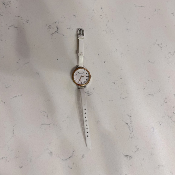 Fossil Watch - Picture 2 of 2